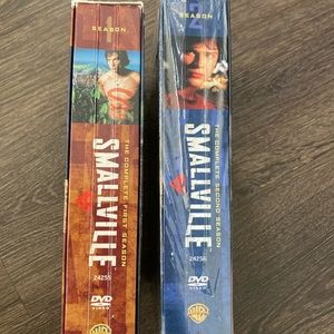 Like new smallville dvd season 1+2